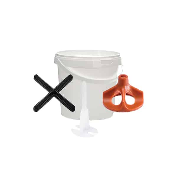 tilers-tools-levelling-kit-white-background